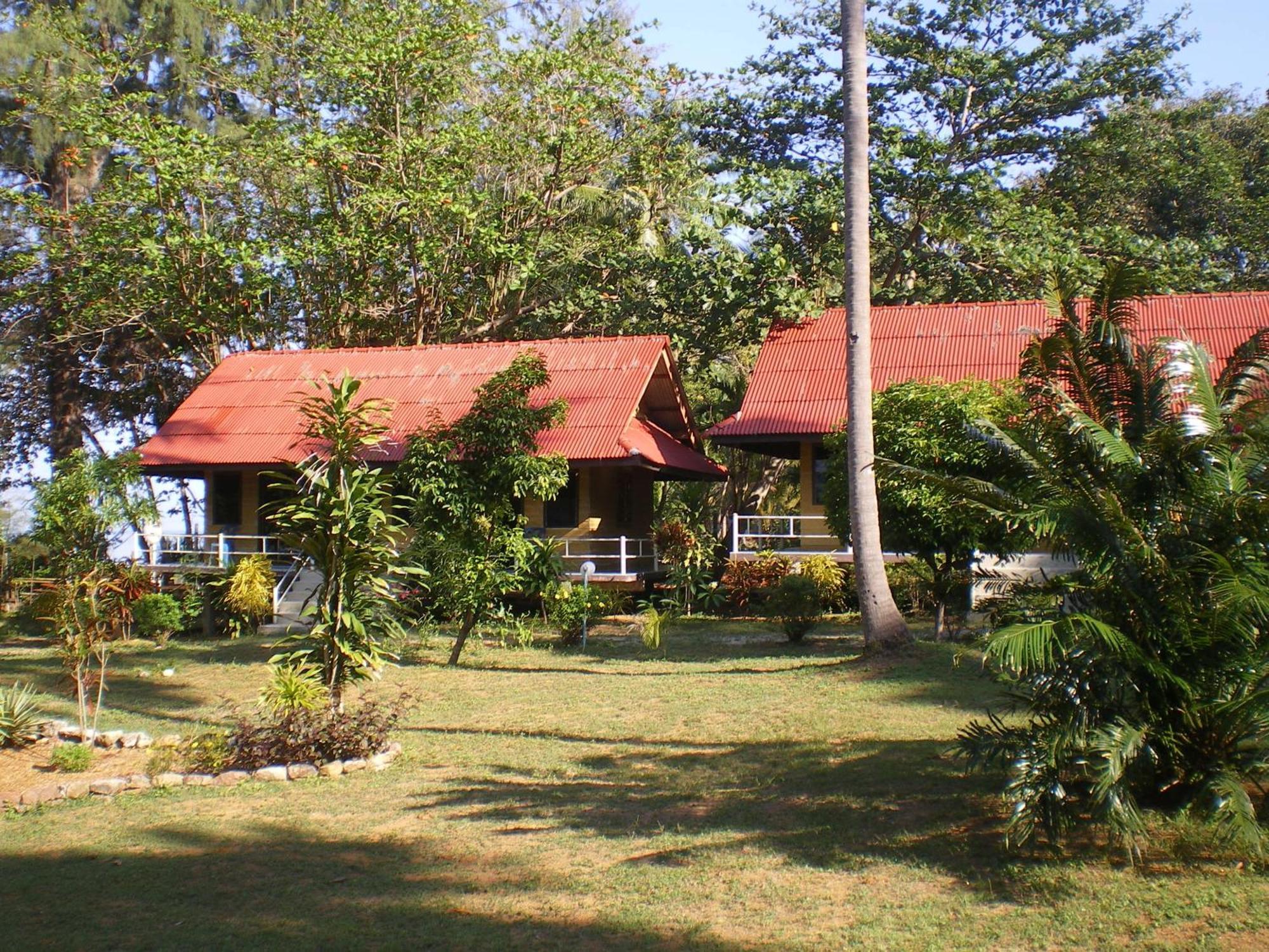 Sukorn Andaman Beach Resort Ko Sukon Eksteriør billede