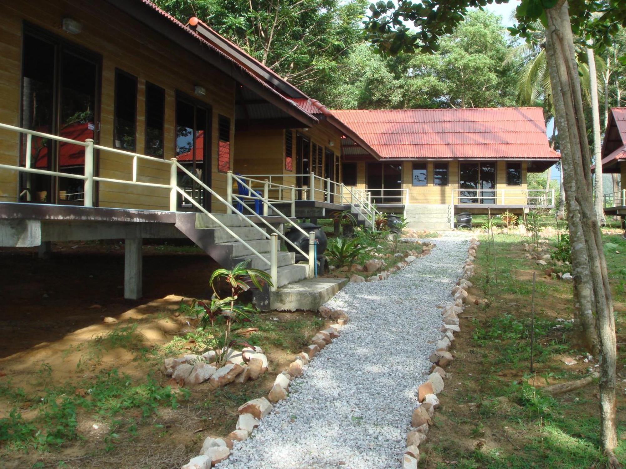 Sukorn Andaman Beach Resort Ko Sukon Eksteriør billede